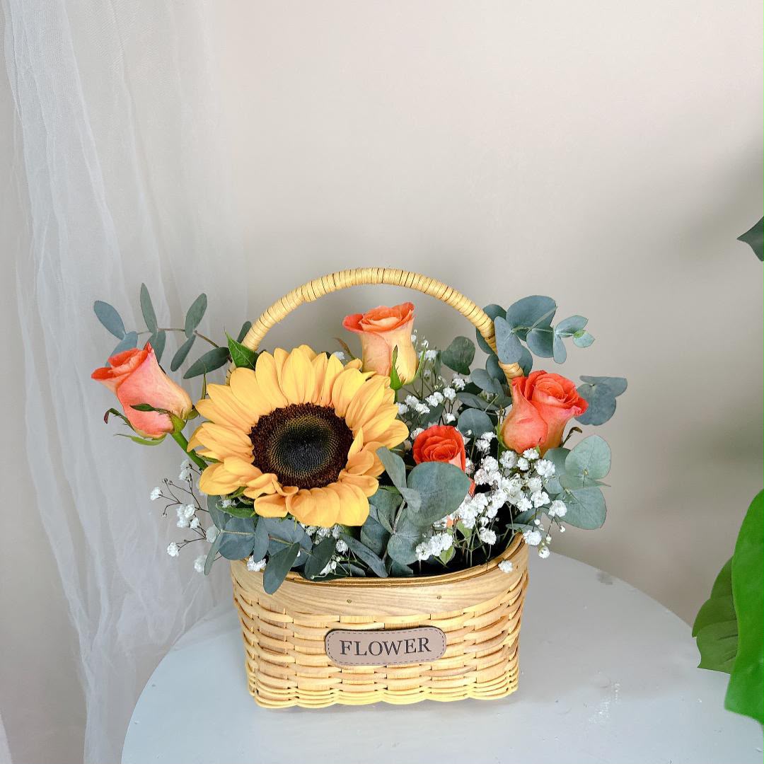 Sunlit Joy | Flower Basket