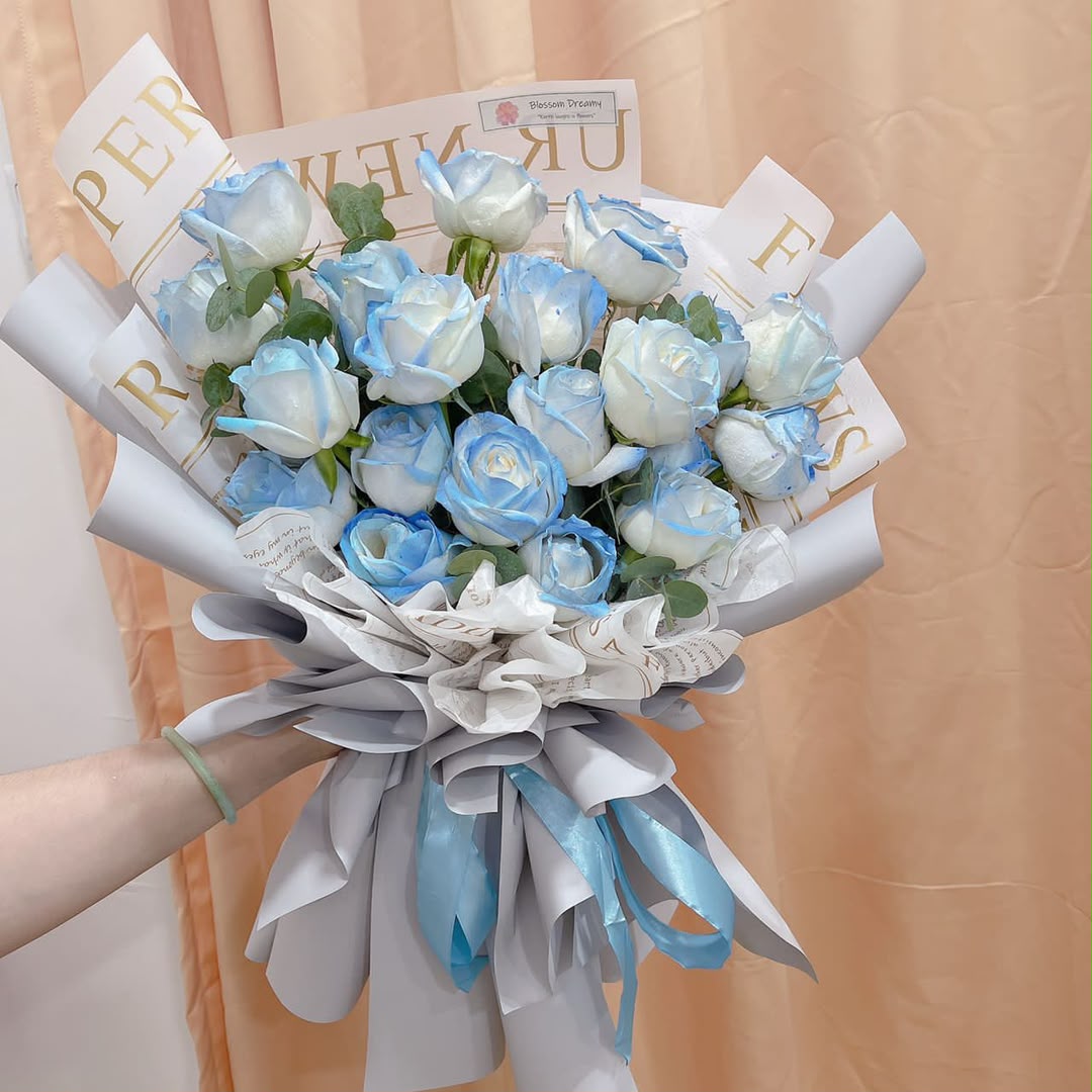 Skybound Love | Flower Bouquet for Him