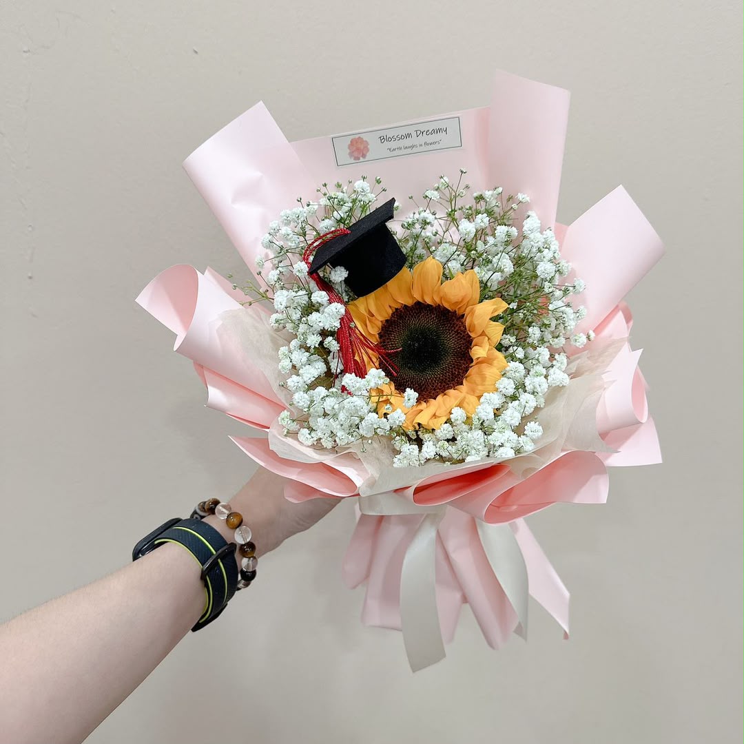Sunshine Graduate | Graduation Bouquet (GR)