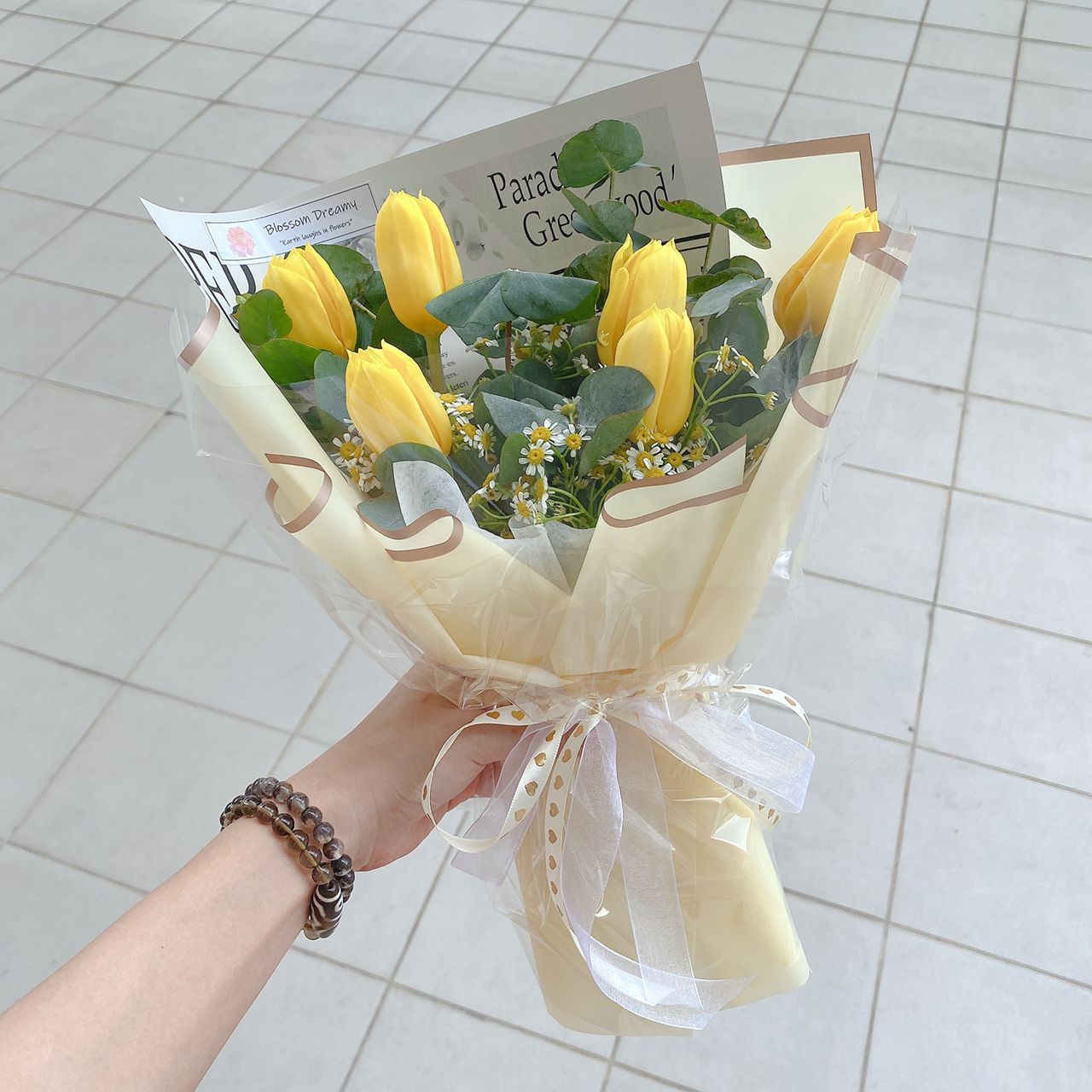 Luminous Love | Fresh Flower Bouquet
