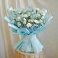 Baby Blue | Rose Bouquet