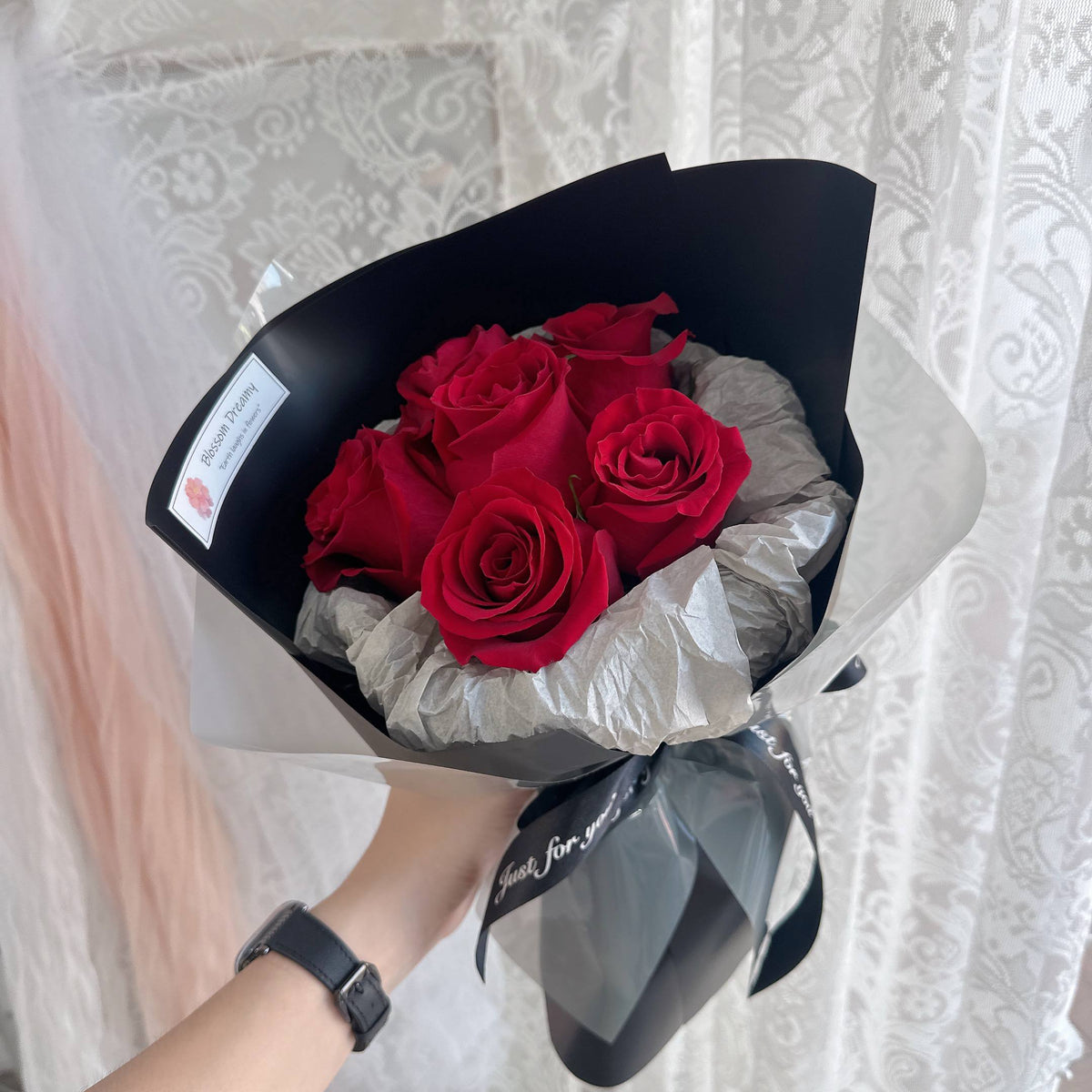 Rouge Obsession | Rose Bouquet